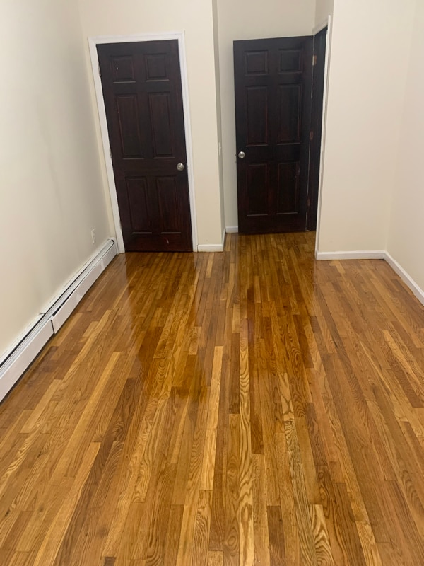 Building Photo - 942 Glenmore Ave