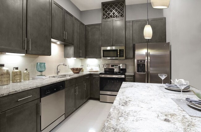 Exclusive 2-Bed | 100% Off First Month! - Exclusive 2-Bed | 100% Off First Month! Apartment