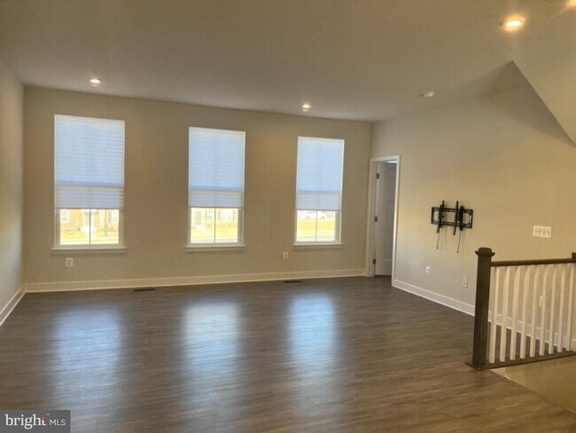 Building Photo - 7707 Blackburn Ridge Dr