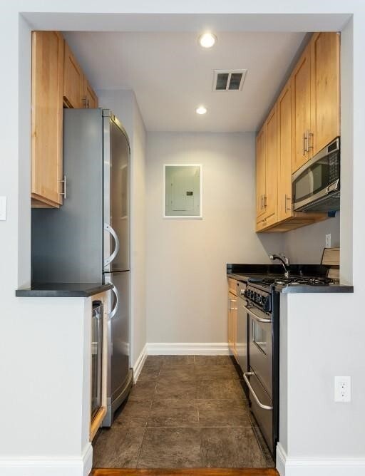 Building Photo - 153 Rivington St