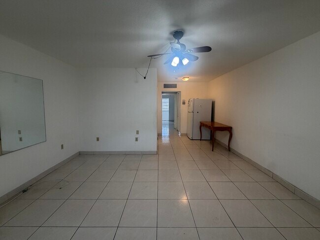 Foto del edificio - 20210 NE 2nd Ave