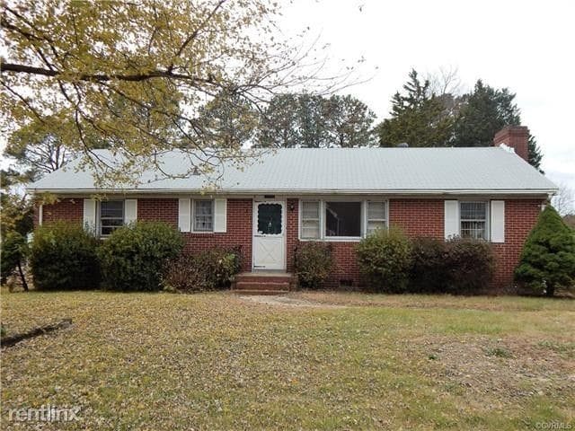 Primary Photo - 3 br, 1.5 bath House - 7135 Sunset Dr