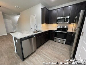 Building Photo - 459 Emma Dr