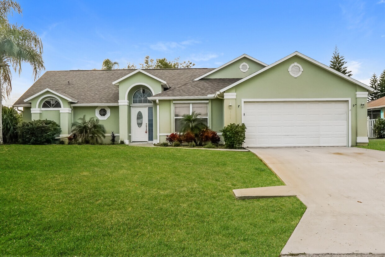 107 Keystone Dr, Sebastian, FL 32958 House Rental in Sebastian, FL