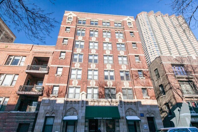 Building Photo - 611 W Patterson Ave