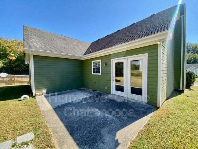 Building Photo - 233 Brently Woods Dr