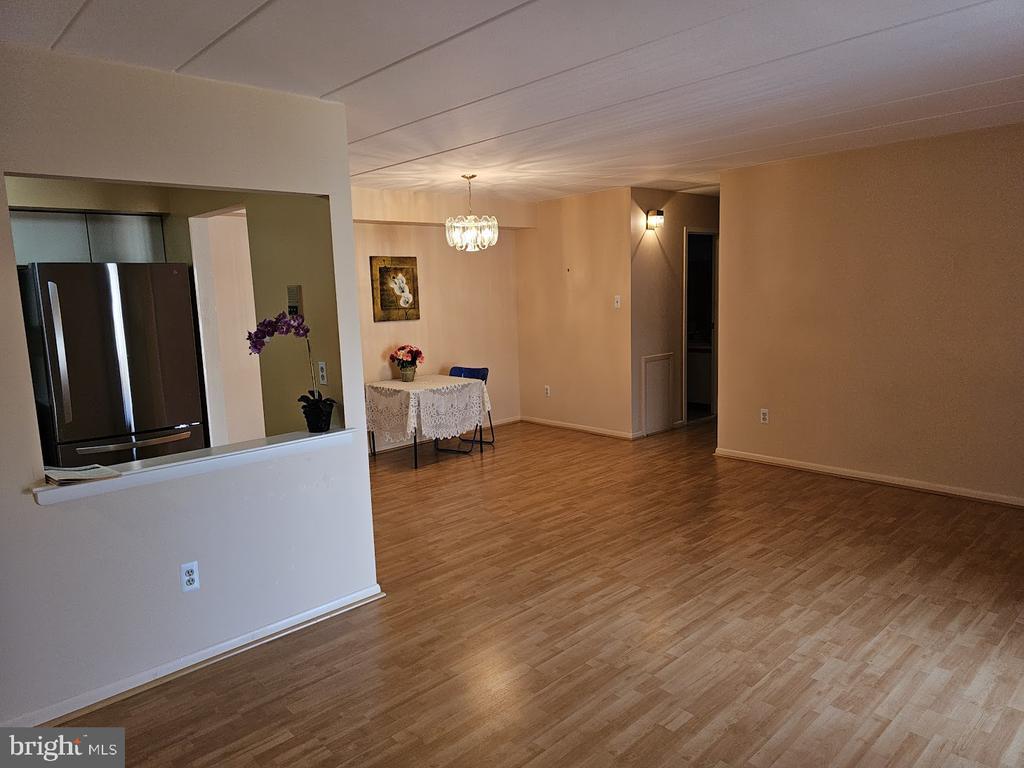 Foto principal - 59102 Delaire Landing Rd