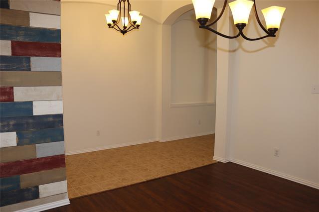 Foto del edificio - 1548 Idlewild Dr