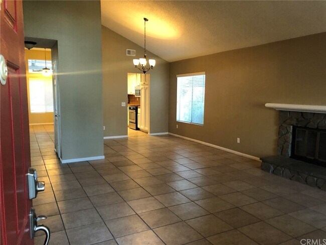 Building Photo - 25433 Blackwood Rd