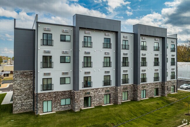 Foto del edificio - Spirit Of St Louis Apartments