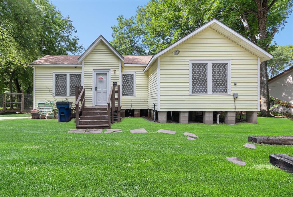 Foto principal - 2322 1st Ave N