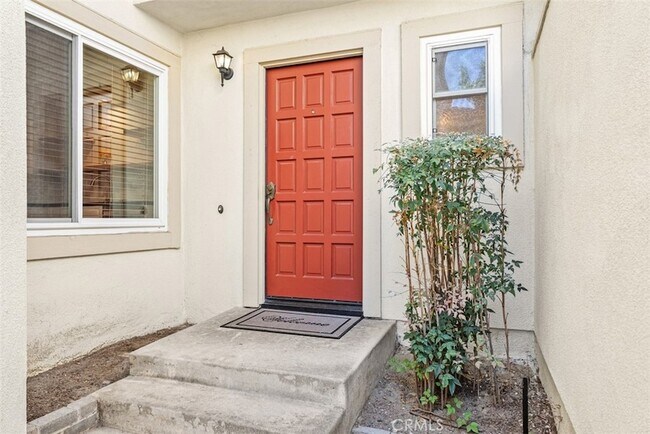 Foto del edificio - 5847 E Rocking Horse Way