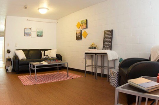 Foto del edificio - Campus Side Apartments