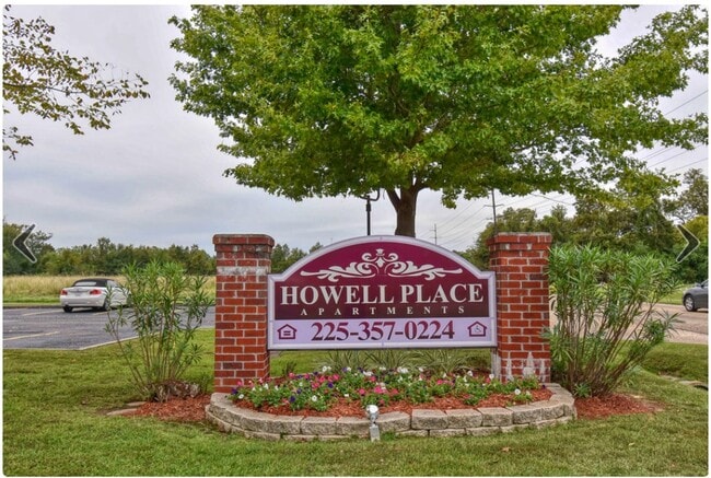 Building Photo - Howell Place