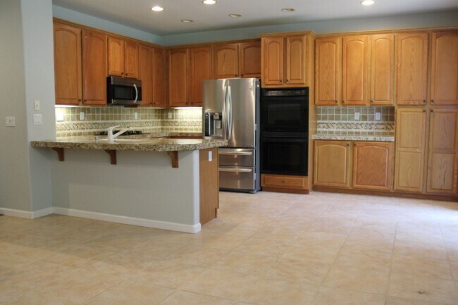 Foto del edificio - 960 Glennfinnan Way