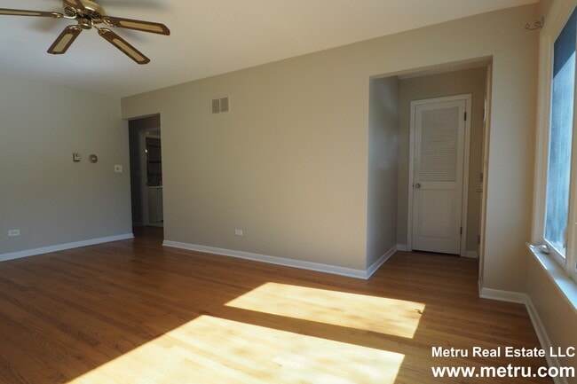 Building Photo - 7100 W Talcott Ave