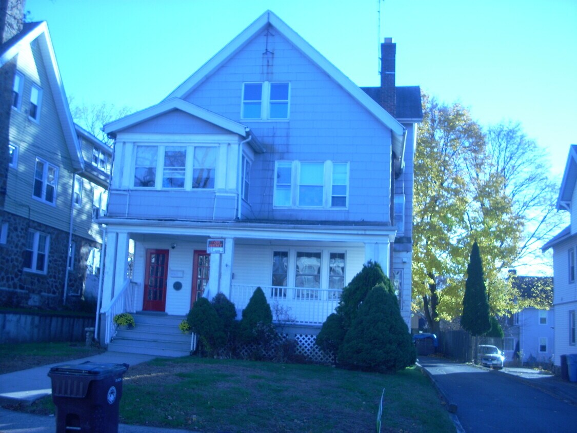 42 Harrison St Unit 42HARRISONSTNB.CT., New Britain, CT 06052 Apartments in New Britain, CT