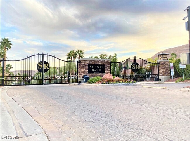 Foto del edificio - 10035 Claverton Ct
