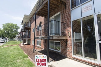 Building Photo - 6518 Brown Ave
