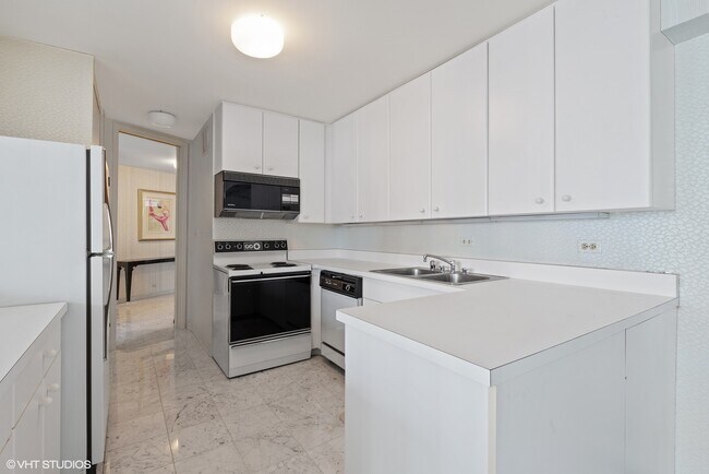Foto del edificio - 505 N Lake Shore Dr