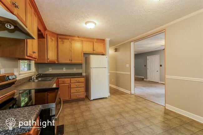 Building Photo - 1008 Holley Ln, Lusby, MD, 20657