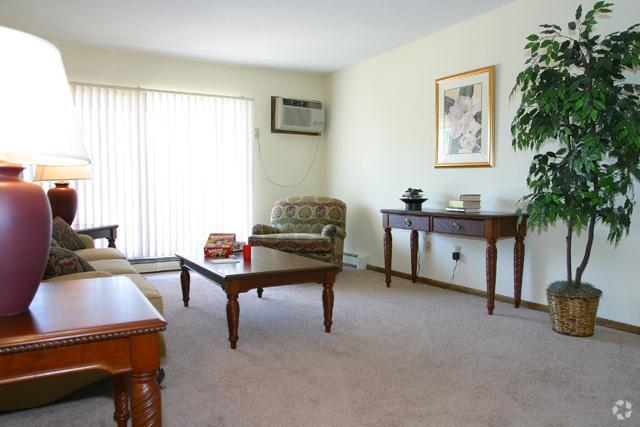 Sala de estar - ReNew at the Grove