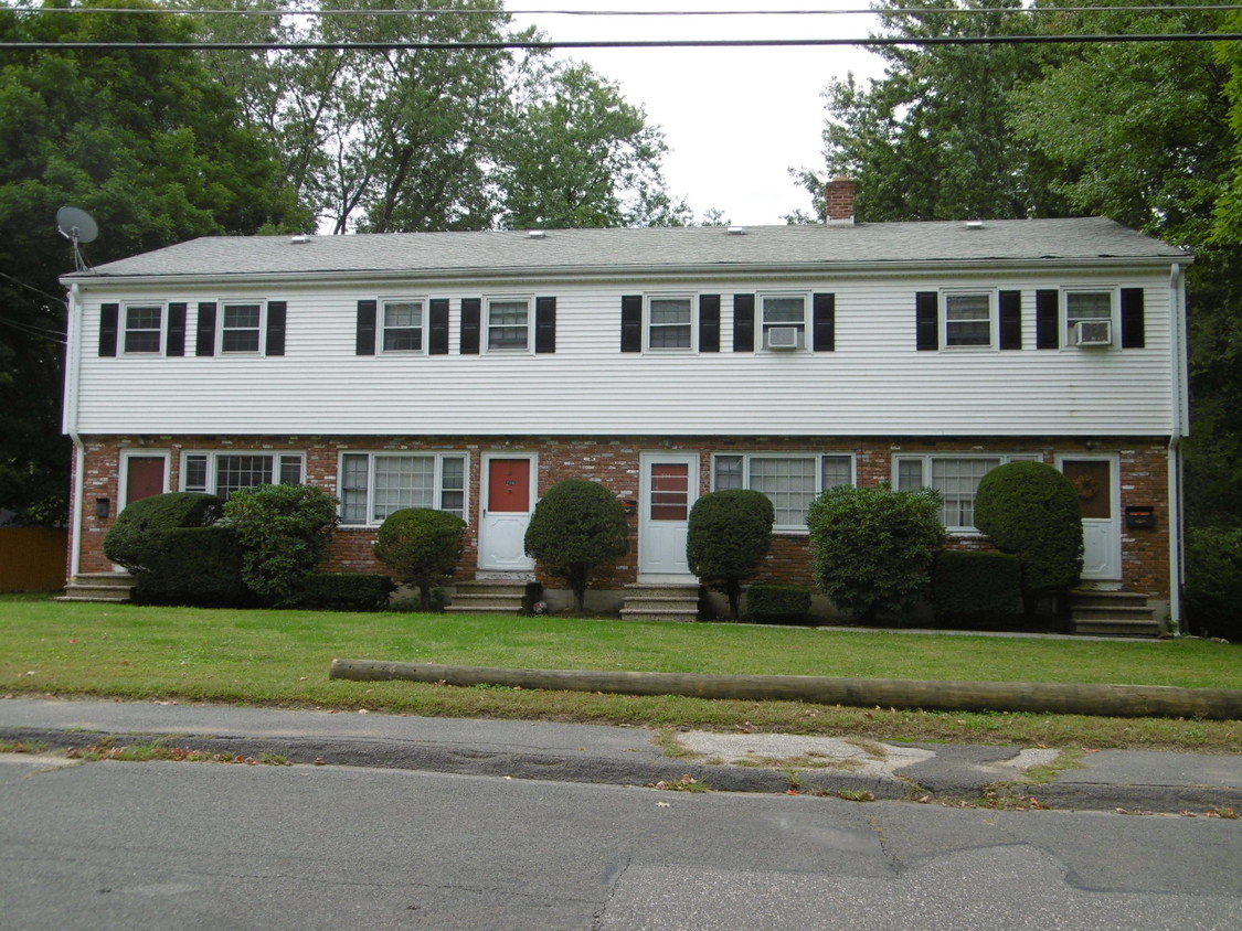 Westbury Park Road 4-Plex - 208 Westbury Park Rd