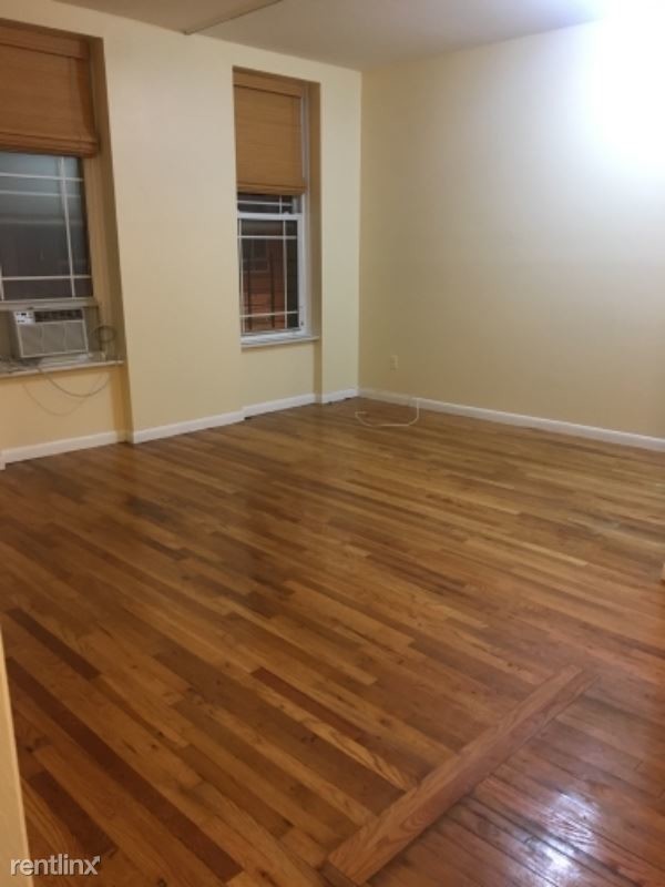Primary Photo - 1341 Fulton St