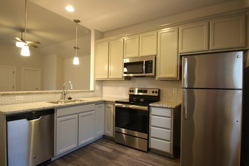 Primary Photo - 216 Stewart Bend Ct