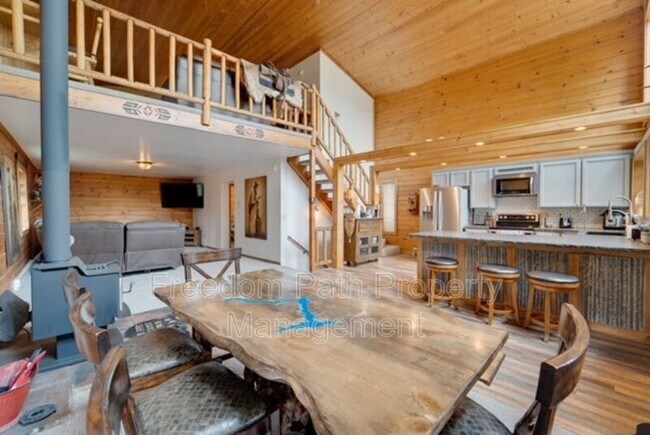 Building Photo - 11590 West Riverview Drive