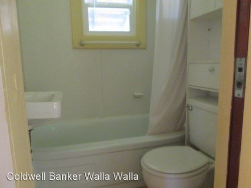 Foto del edificio - 2 br, 1 bath House - 817 Woodlawn