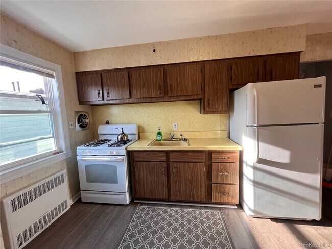 Foto del edificio - 136-31 62nd Ave