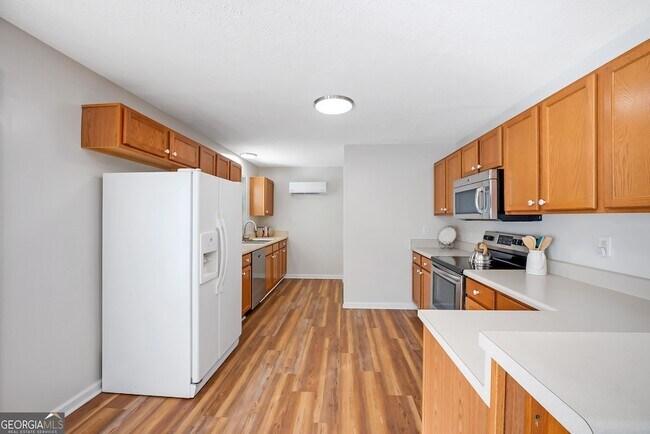 Foto del edificio - 252 Skyview Rd