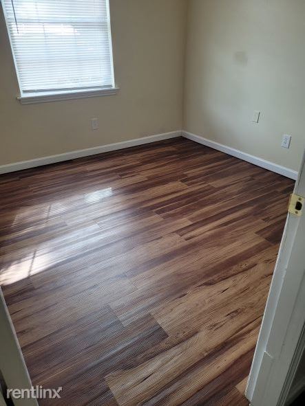 Building Photo - 3 br, 1.5 bath House - 15920 Big Ridge Rd