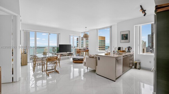 Foto del edificio - 500 Brickell Ave