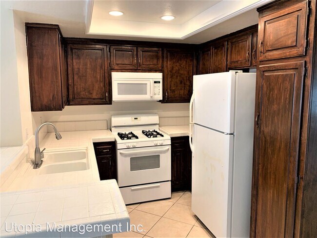 Building Photo - 1 br, 1 bath House - 24358 El Pilar #116