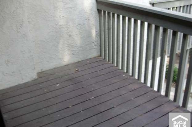 Foto del edificio - 90 Lakepines