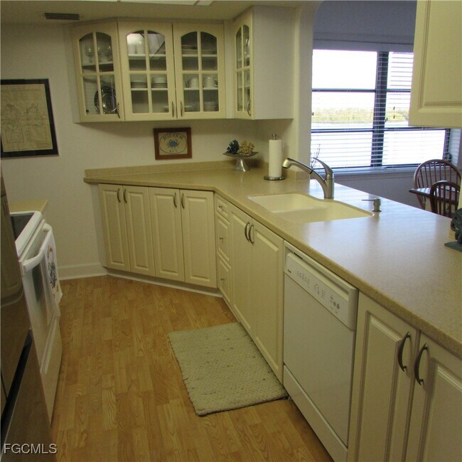 Foto del edificio - 5371 Blue Crab Cir