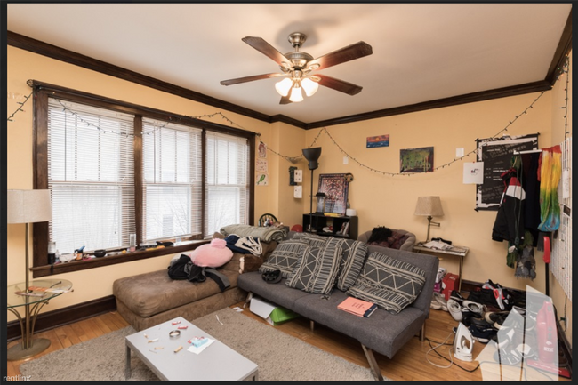 Building Photo - 3126 N Spaulding Ave