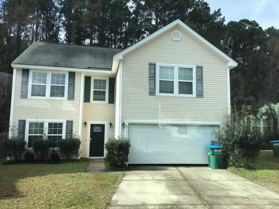 7 Copperleaf Court House Rental in Port Wentworth, GA