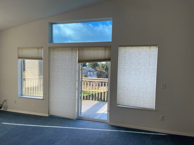 Building Photo - 2763 S Utopian Way