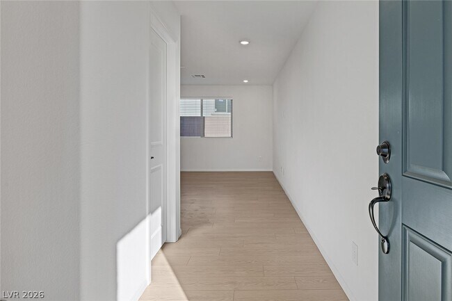 Building Photo - 9514 Wayfarer Seek Ct