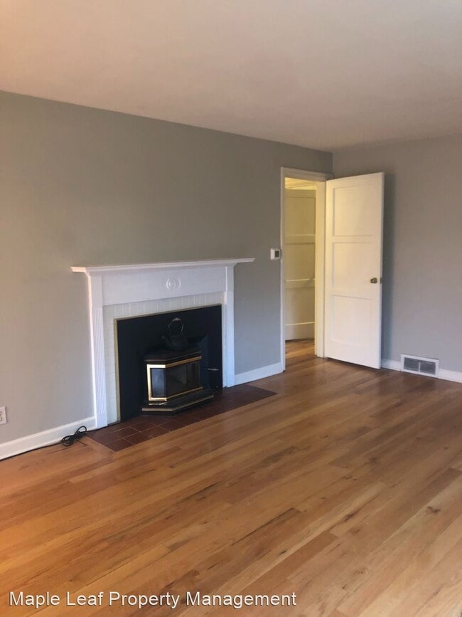 Building Photo - 4 br, 2 bath House - 7419 48th Ave NE