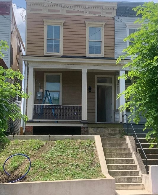 Photo - 1417 W Leigh St House