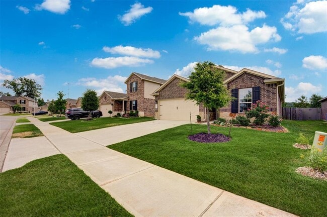 Building Photo - 7014 N Sound Ln
