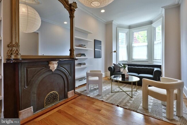 Building Photo - 2805 Poplar St