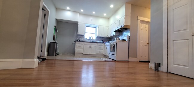 UPDATED KITCHEN - 129 W 31st St