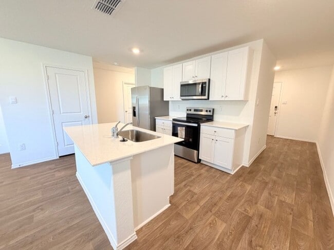 Building Photo - First Time Rental - Move In Ready 4 bedrooms - 2 year lease option