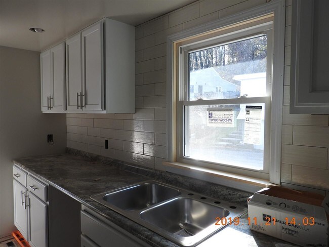 Foto del edificio - 7 Shore Ct