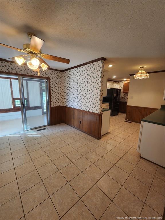 Building Photo - 1447 Gairloch Dr